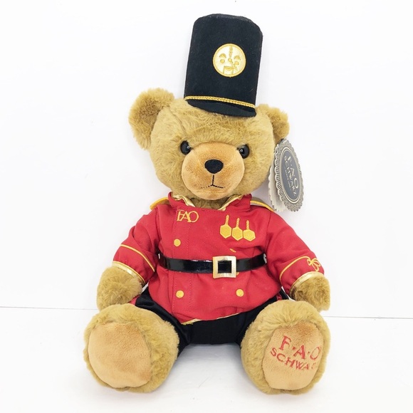 FAO Schwarz toy soldier plush Teddy Bear - Picture 8 of 8